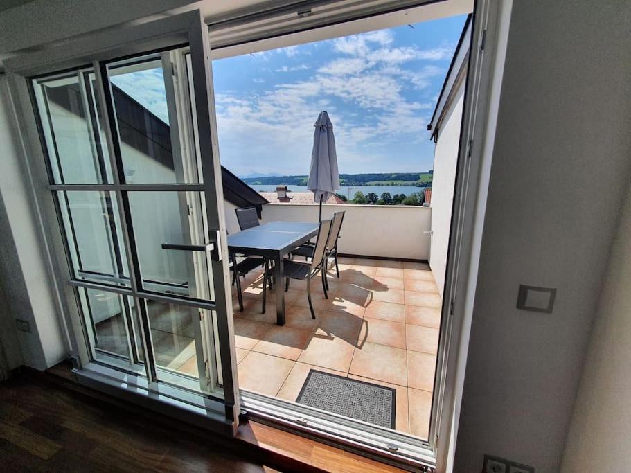 Moderne Ferienwohnung Urlaub Am See Mattsee Salzburg Salzburger Seenland Trumer Seenland Exterior foto